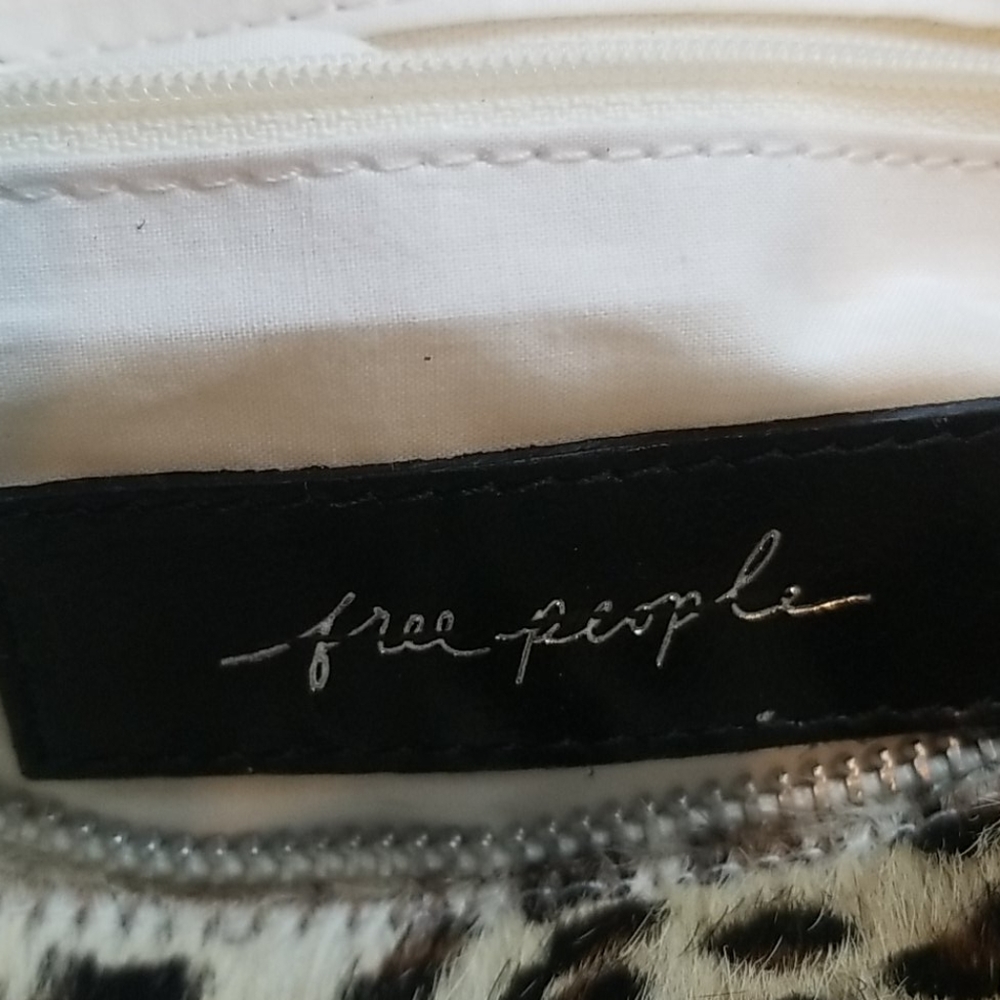 Free People Alanna Animal Baguette Bag - Picture 6 of 8